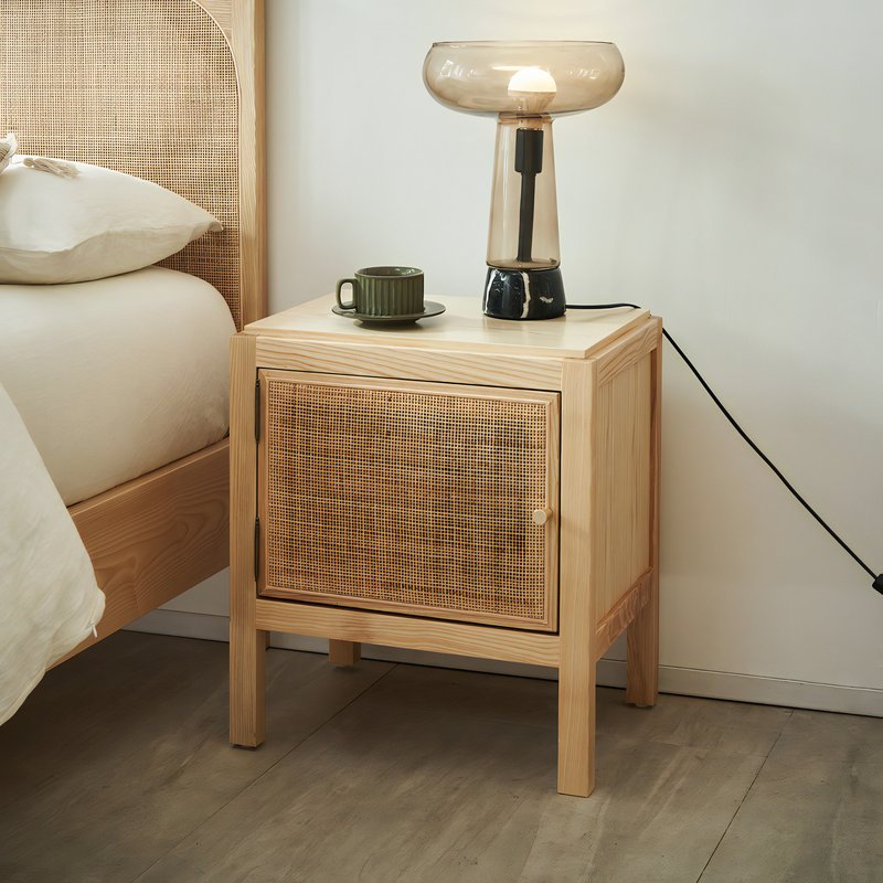 Table de chevet en rotin