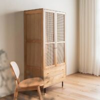 Armoire en rotin et bois massif 2 portes battantes