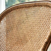 Chaise en rotin naturel avec accoudoir