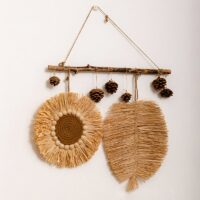 Déco murale en rotin naturel style feuille
