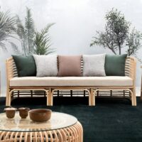 Canapé en rotin indonésien et bambou trois places design MANUQ