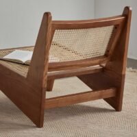 Fauteuil en rotin et bois design anguleux et rectiligne confortable NOVA