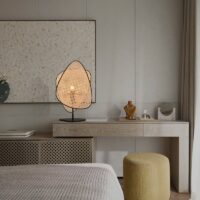 Lampe rotin et bambou de table design abstrait et moderne GANDI