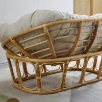 Loveuse en rotin double confortable et naturelle avec coussin beige YUMA