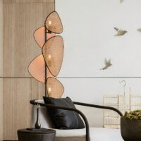 Luminaire rotin et bambou lampadaire design abstrait et moderne GANDI