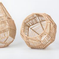 Abat jour en rotin effet fibre naturelle beige avec structure en fer XASA