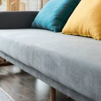 Canapé en rotin tressé et bambou avec coussin gris moderne tendance 3 places ALBERT