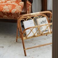 Décoration en rotin porte revues pliable et bohème chic GREG
