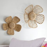 Décoration murale en rotin fleur tressé ajourée MELINDA