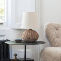 Lampe en rotin et osier boule avec abat jour en tissu beige WACI