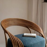 Loveuse en rotin et bambou abstraite et design avec assise confortable DIONISOS